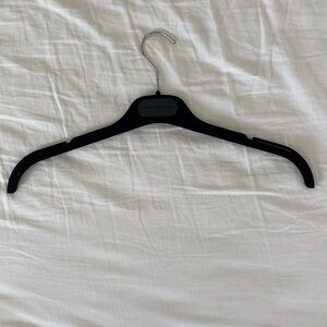 Dries Van noten hanger